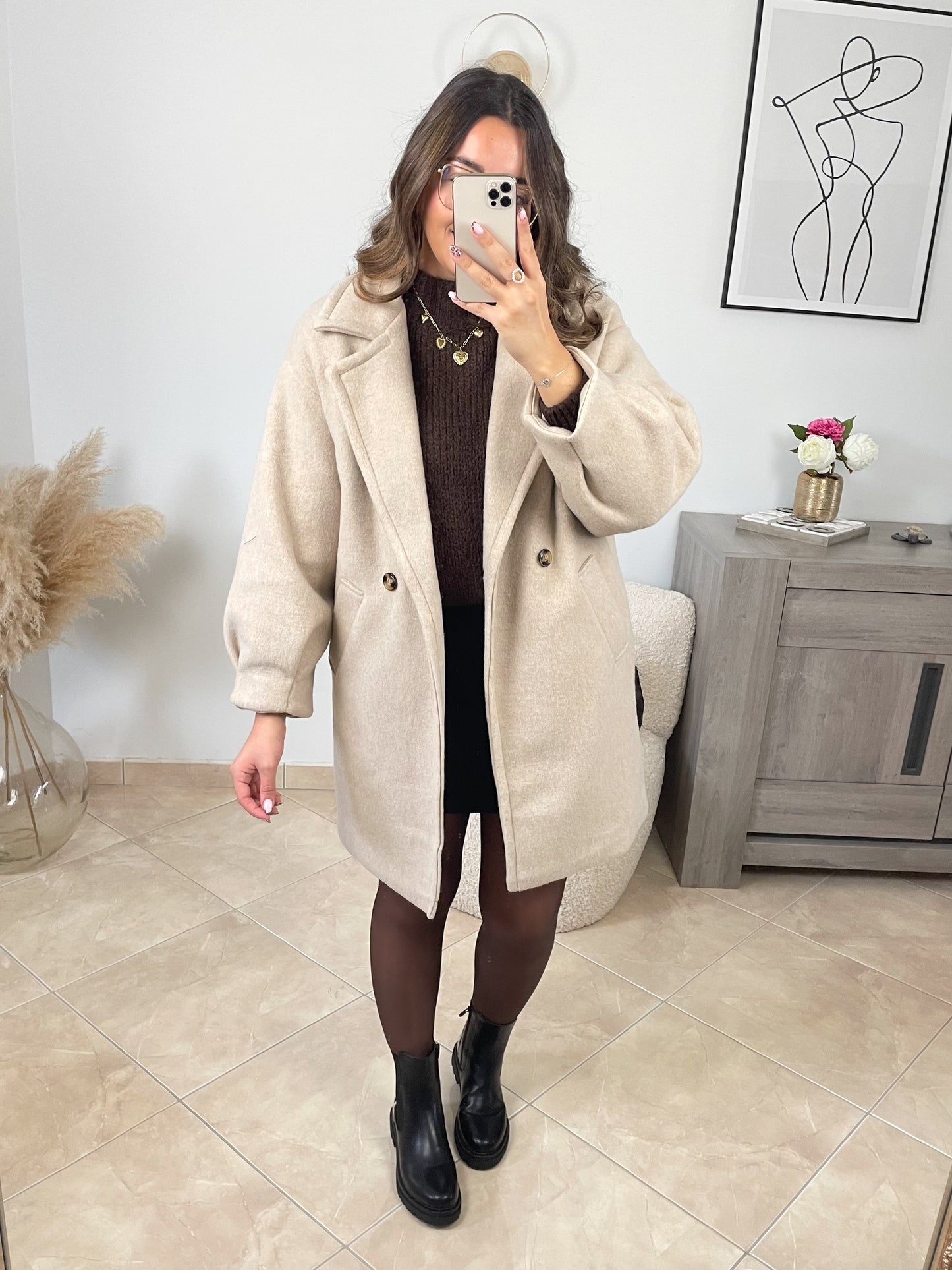 𝗣𝗿𝗲́-𝗰𝗼𝗺𝗺𝗮𝗻𝗱𝗲 • MANTEAU SOLA - BEIGE