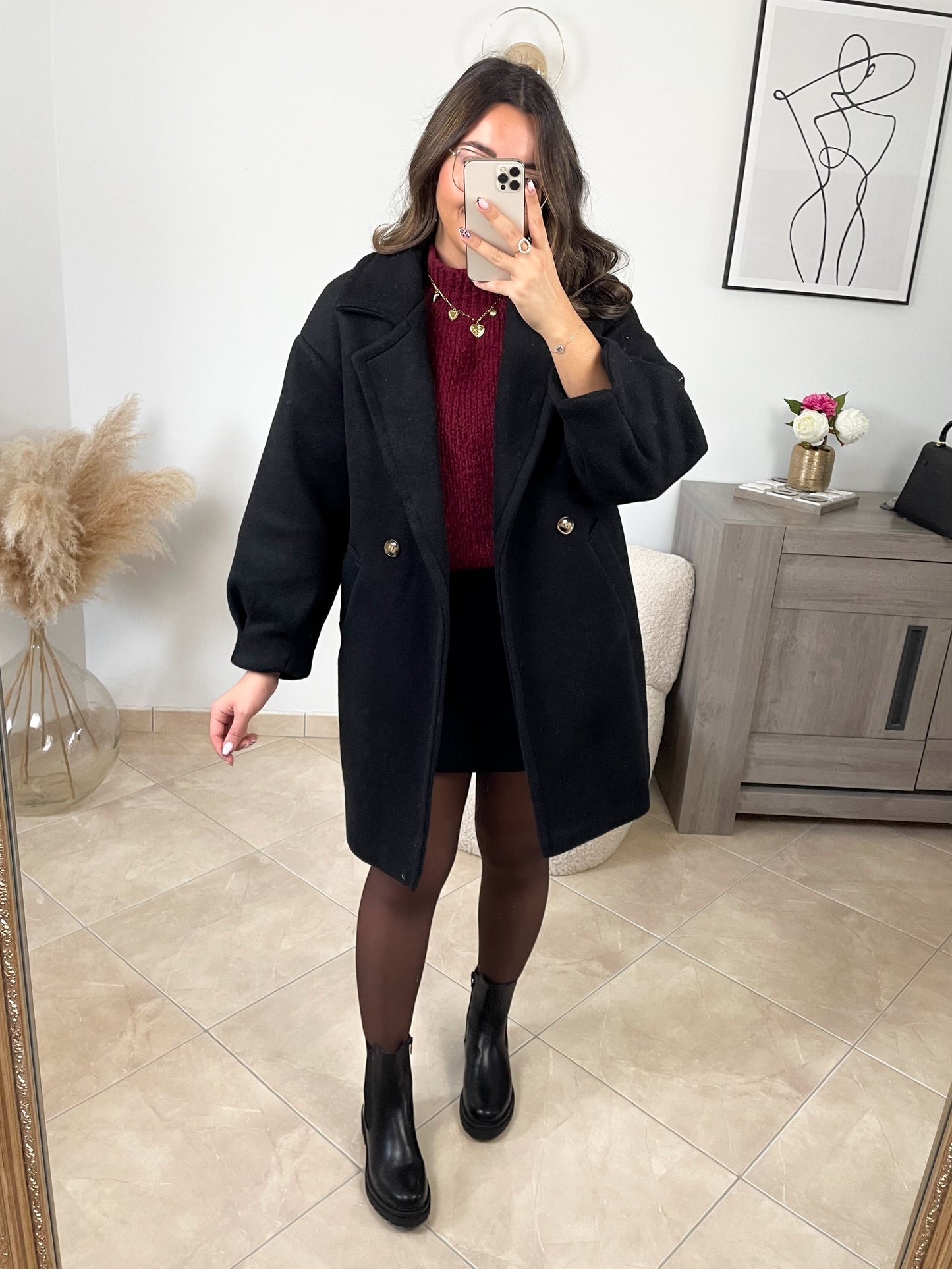 𝗣𝗿𝗲́-𝗰𝗼𝗺𝗺𝗮𝗻𝗱𝗲 • MANTEAU SOLA - NOIR